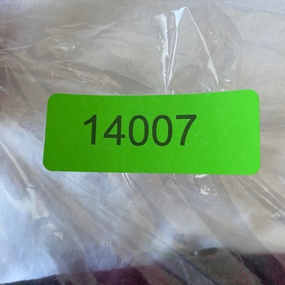 Burton Durable Goods Women's Long Sleeve Plaid Button Up Shirt‎ Size Small - Picture 12 of 12